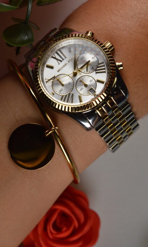 Bracelet jonc doré avec médaillon à graver