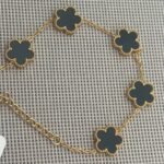 Bracelet trèfle noir
