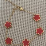 Bracelet trèfle rouge
